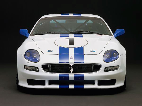 Maserati em fibra de carbono